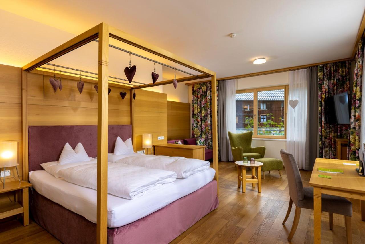 ווארת Hotel Walserberg מראה חיצוני תמונה