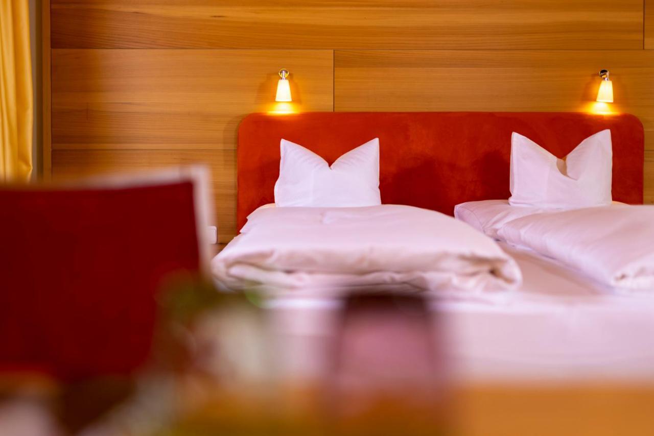 ווארת Hotel Walserberg מראה חיצוני תמונה