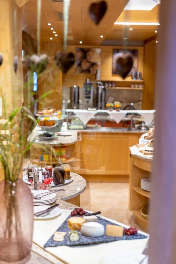 ווארת Hotel Walserberg מראה חיצוני תמונה